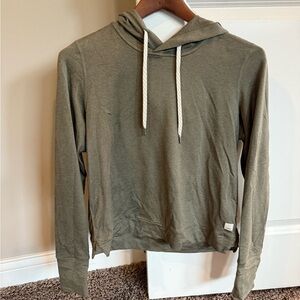 Vuori Green Halo Hoodie Sweatshirt